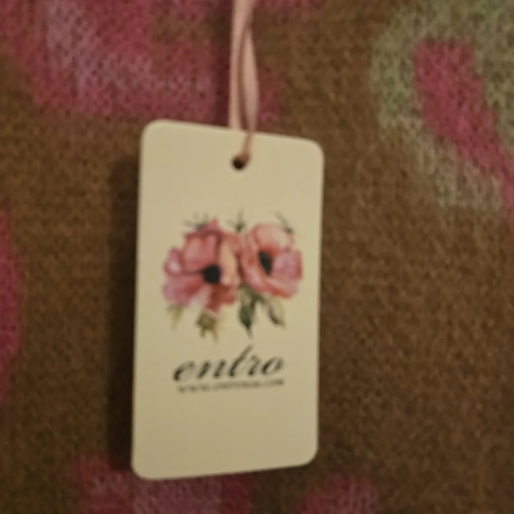 ENTRO Brown Floral Sweater  Size XL-- Brand New With Tags - Picture 8 of 9